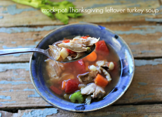 crock-pot Thanksgiving leftover turkey soup
