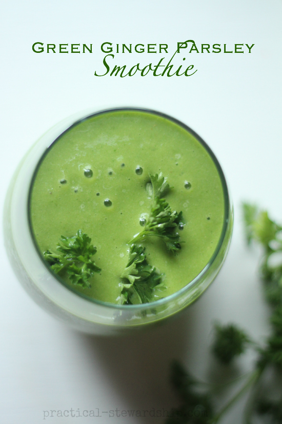 Green Ginger Parsley Smoothie