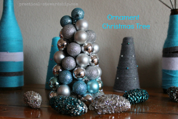 Ornament Christmas Tree